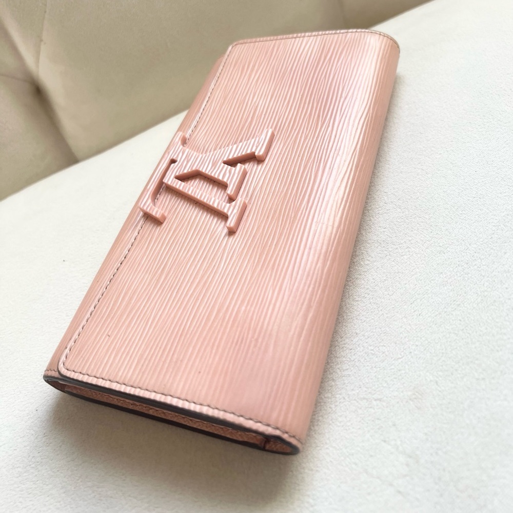 Louis Vuitton Pink Electric Epi Large Wallet/ Clutch - Picture 5 of 11